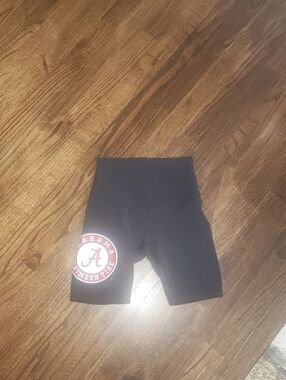 Lululemon Alabama Crimson Tide Size 4